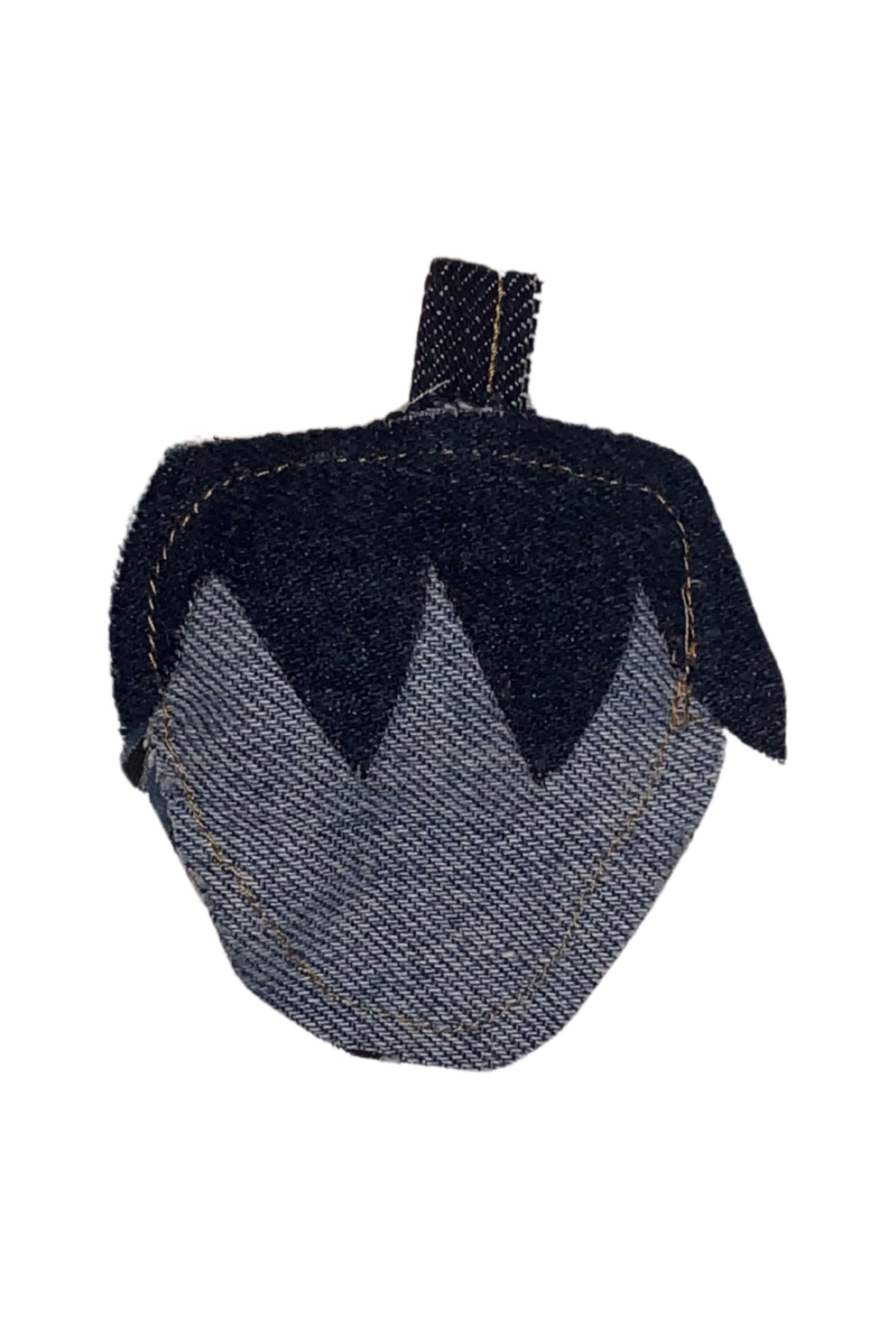 Universel denim charm jordbær